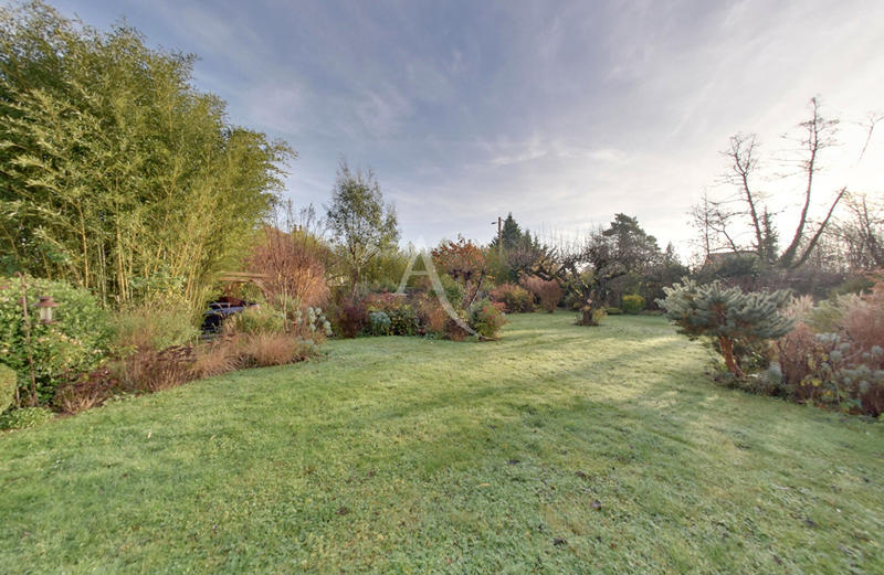 Maison - 207 m² - 6 pièces