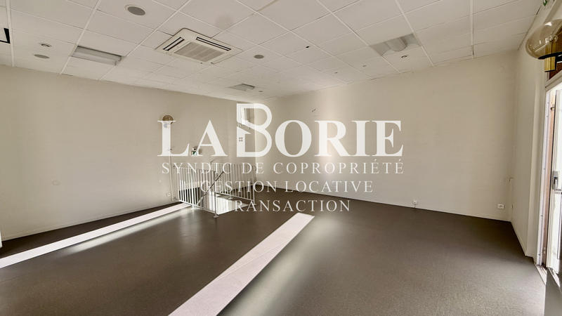 Maison - 122 m² - 6 pièces