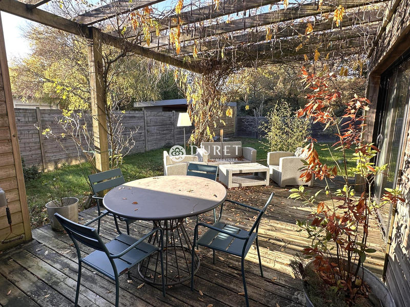 Maison contemporaine - 204 m² - 7 pièces