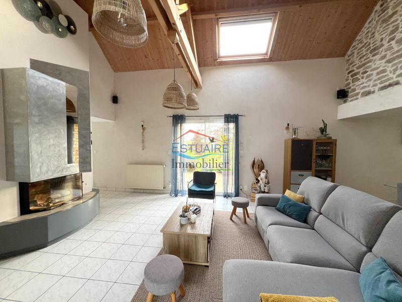 Maison - 160 m² - 6 pièces