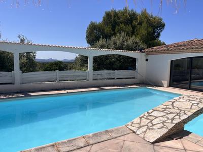 Maison - 160 m² - 5 pièces