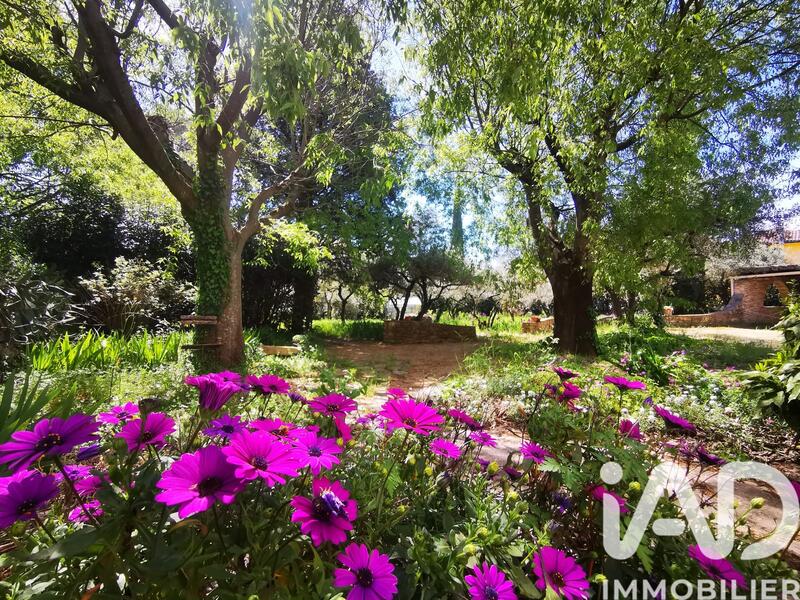 Maison - 200 m² - 5 pièces