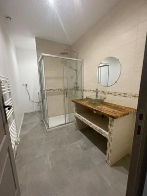 Appartement - 81 m² - 4 pièces