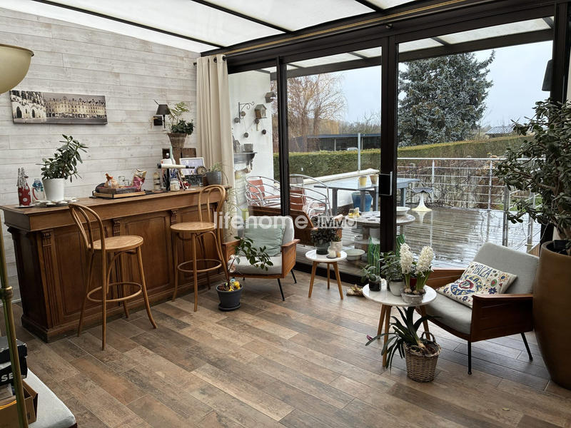 Maison - 151 m² - 7 pièces