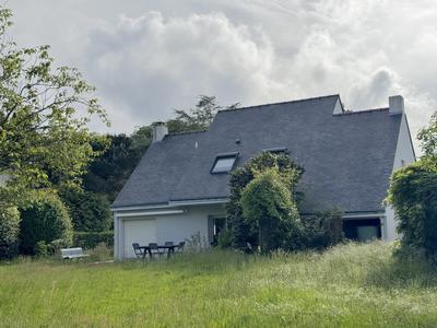 Maison - 143 m² - 6 pièces