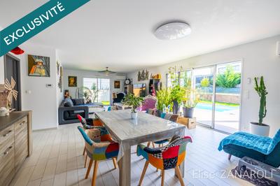 Maison - 127 m² - 4 pièces