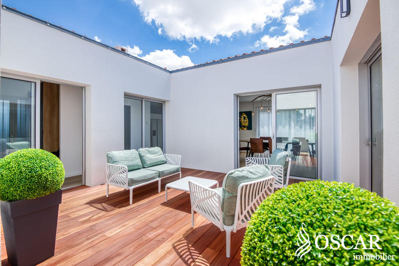 Maison - 178 m² - 7 pièces