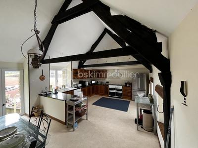 Maison en pierre - 200 m² - 6 pièces