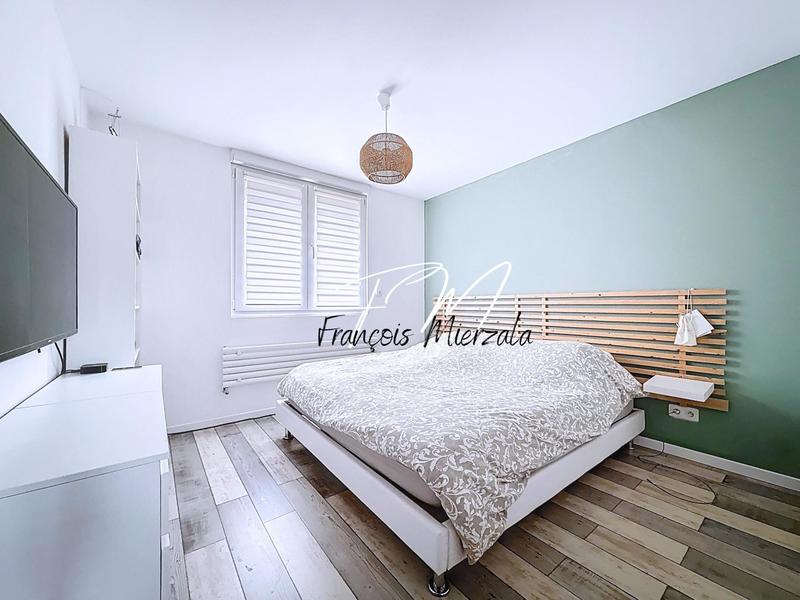 Maison - 106 m² - 6 pièces