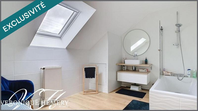 Maison - 245 m² - 6 pièces