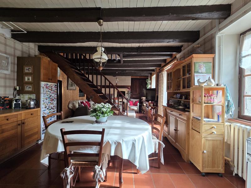 Maison - 154 m² - 8 pièces