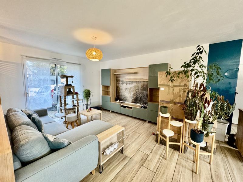 Maison - 99 m² - 4 pièces