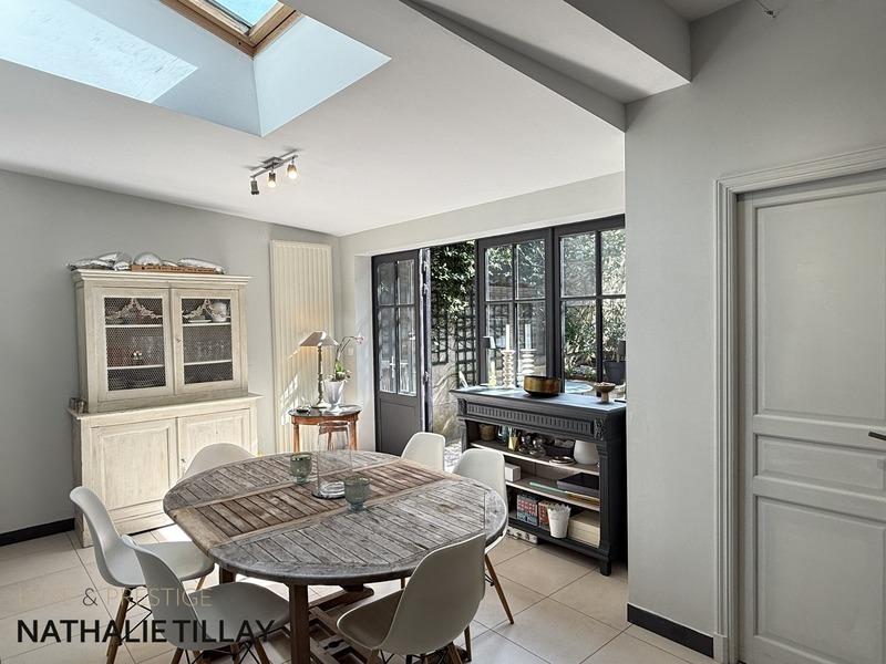 Maison bourgeoise - 164 m² - 7 pièces