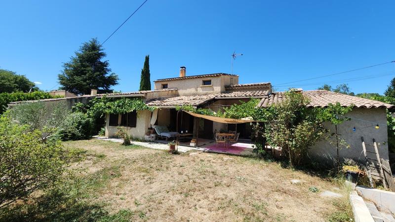 Maison - 140 m² - 7 pièces