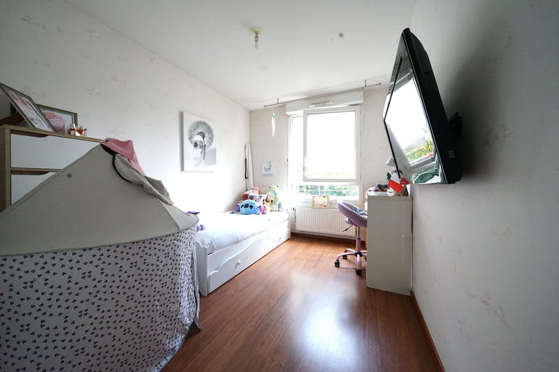 Appartement - 79 m² - 4 pièces