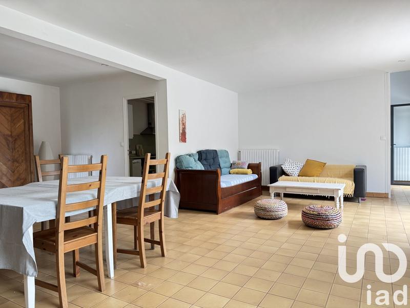 Maison - 195 m² - 8 pièces