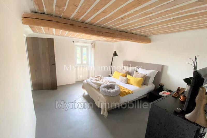 Bastide - 460 m² - 12 pièces