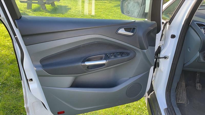 Ford c-Max 1.6 TDCi 115 Titanium