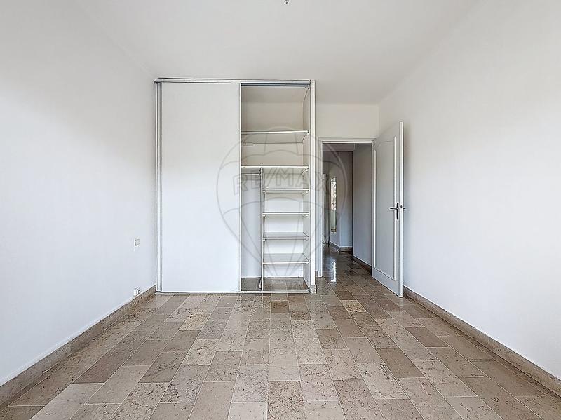 Appartement - 91 m² - 4 pièces