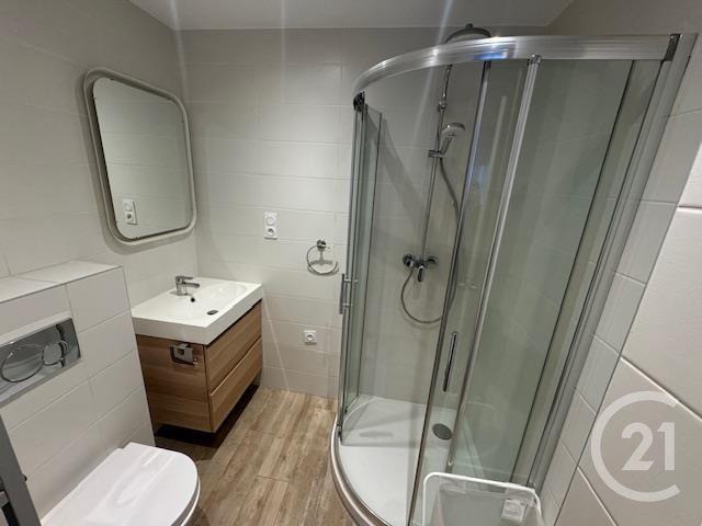 Studio - 24 m² - 1 pièce