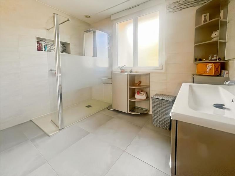 Maison - 158 m² - 6 pièces