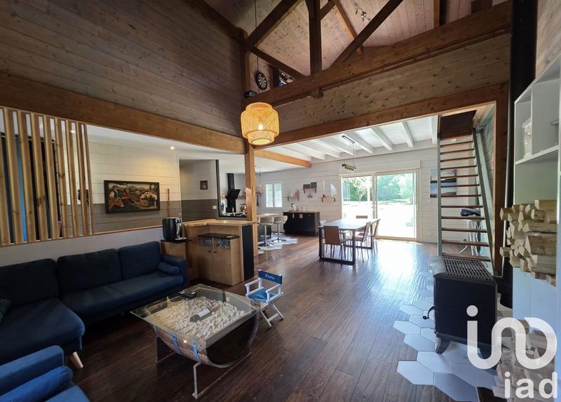 Maison - 159 m² - 6 pièces