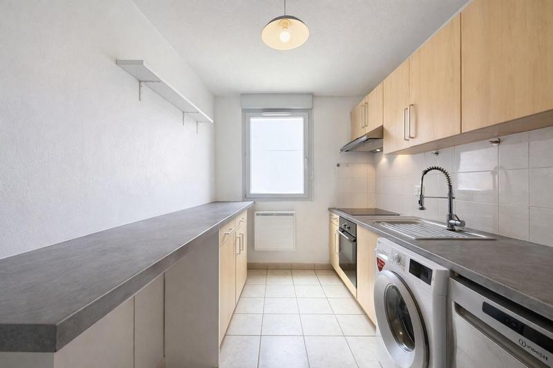 Appartement - 82 m² - 4 pièces