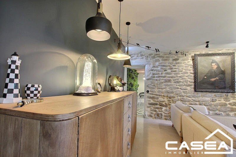 Maison ancienne - 326 m² - 14 pièces