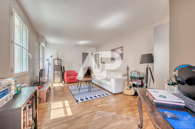 Appartement - 56 m² - 2 pièces
