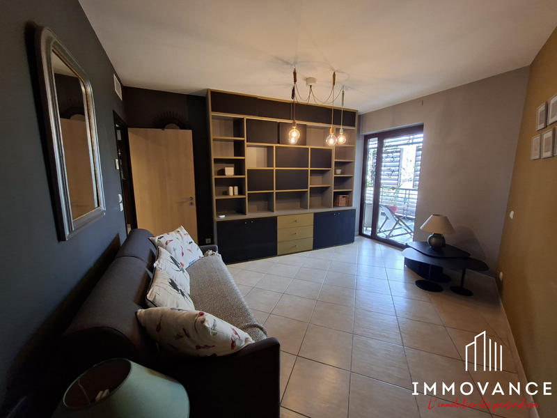 Appartement - 93 m² - 3 pièces