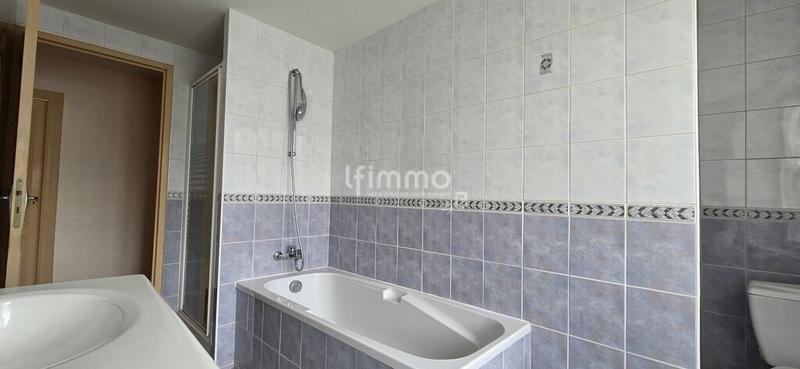 Maison de village - 94 m² - 4 pièces