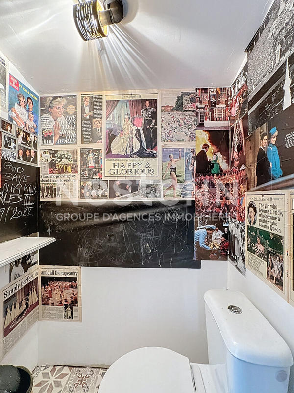 Maison - 280 m² - 6 pièces