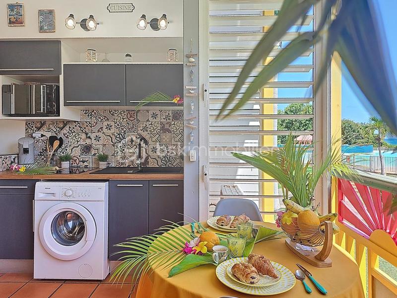 Studio - 20 m² - 1 pièce