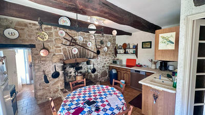 Maison - 104 m² - 4 pièces