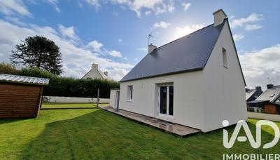 Maison - 92 m² - 5 pièces