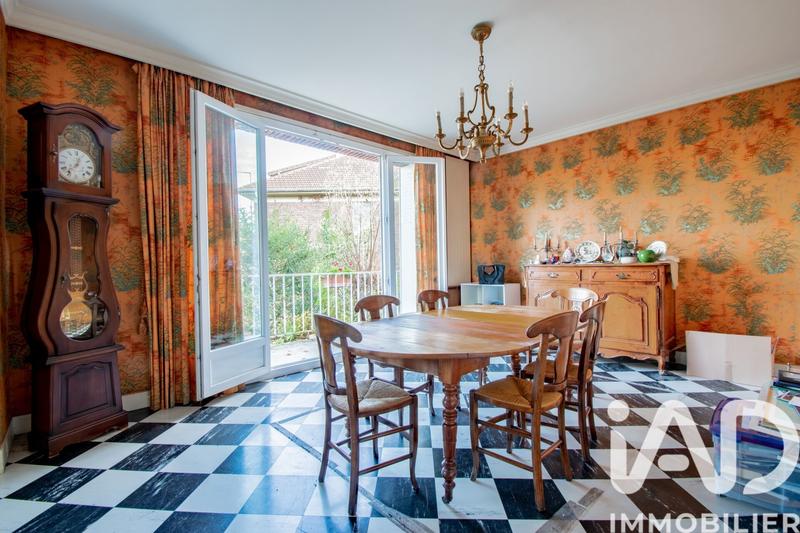 Appartement - 131 m² - 5 pièces