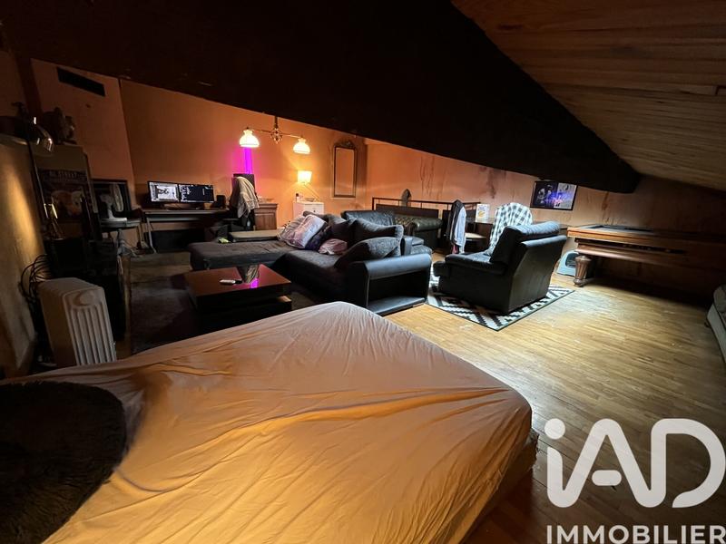 Studio - 30 m² - 1 pièce