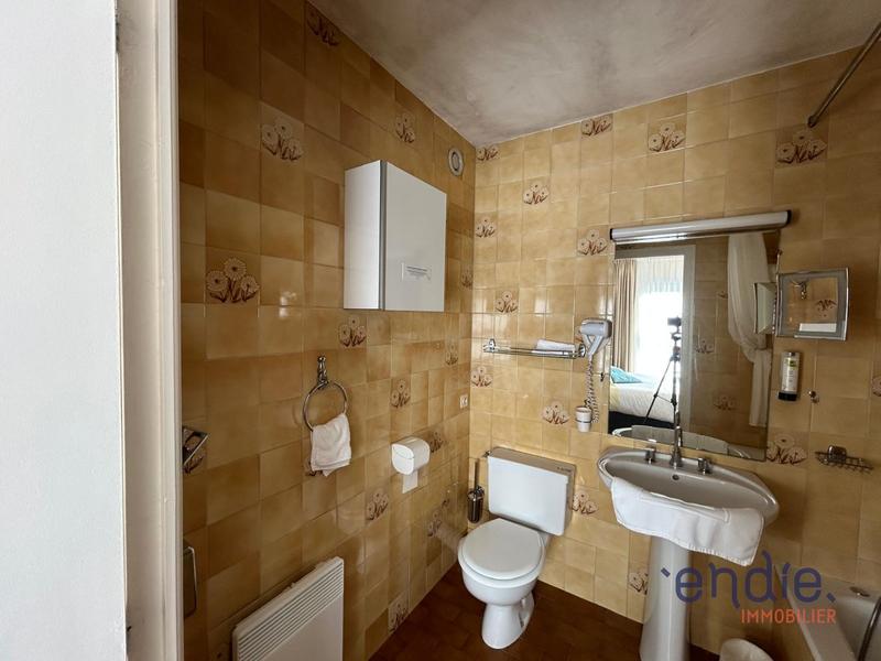 Fonds de commerce - 860 m²