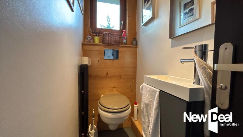 Châlet - 184 m² - 9 pièces