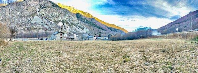 Terrain constructible - 4 645 m²