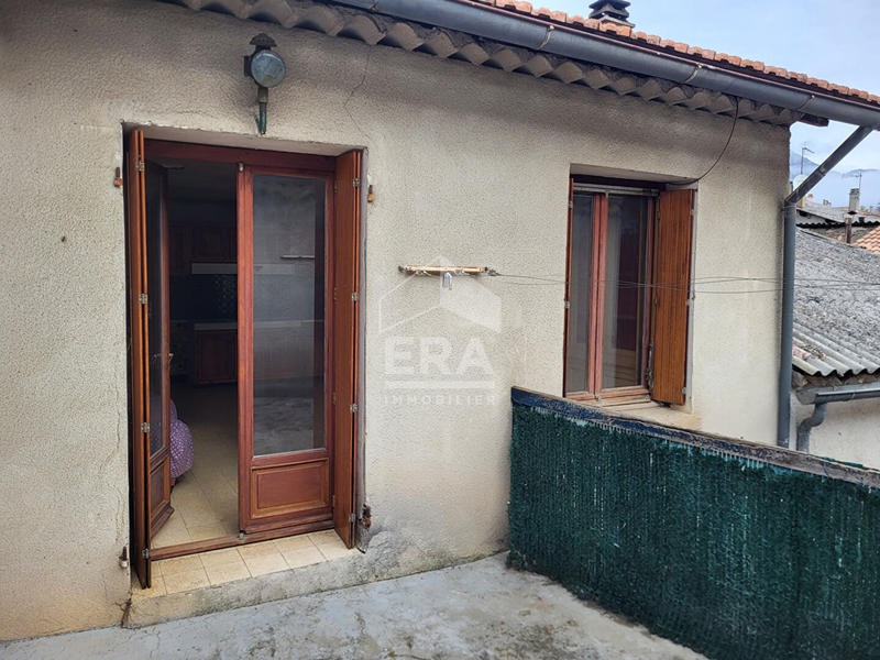 Maison - 200 m² - 9 pièces