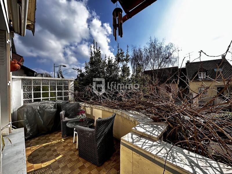 Maison - 100 m² - 4 pièces