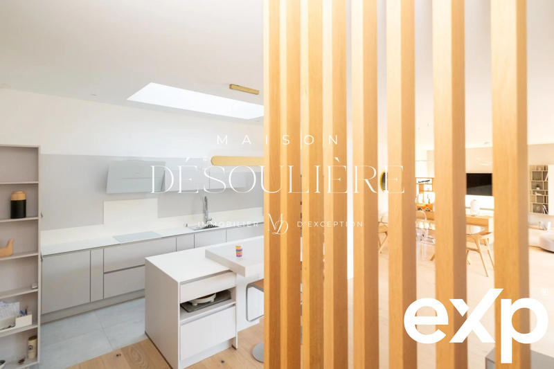 Villa - 220 m² - 7 pièces