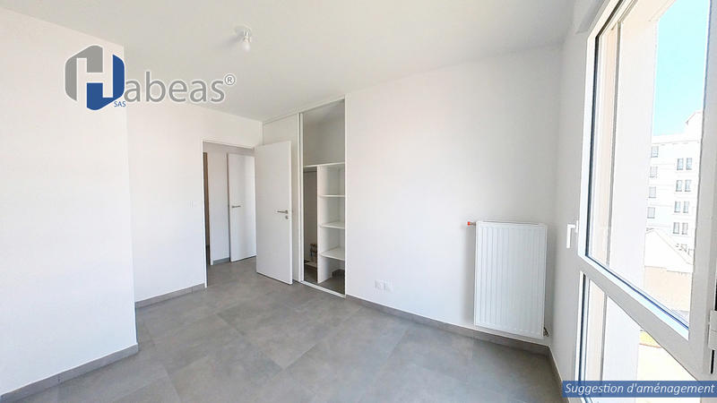 Appartement - 94 m² - 4 pièces