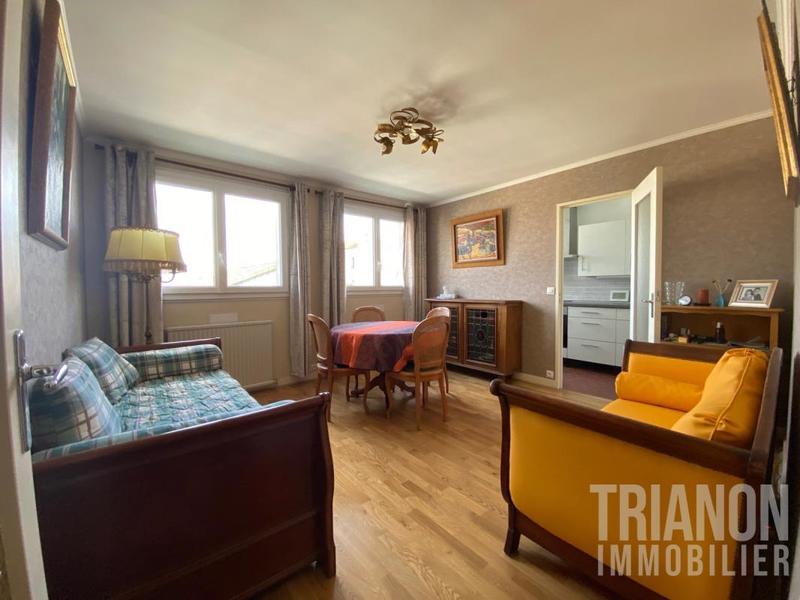 Appartement - 64 m² - 4 pièces