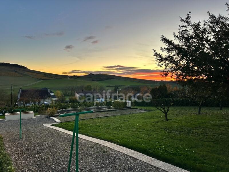 Maison - 179 m² - 9 pièces