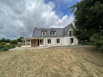 Maison - 160 m² - 7 pièces