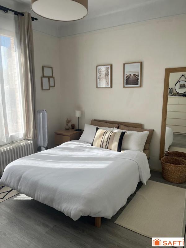 Maison - 90 m² - 5 pièces