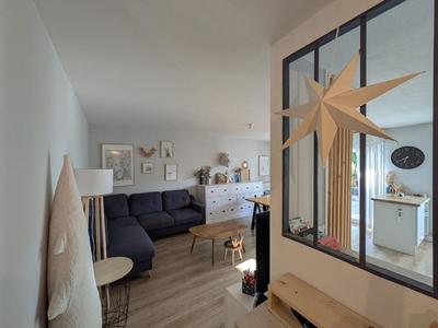 Appartement - 80 m² - 4 pièces