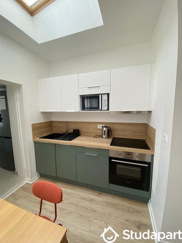 Chambre - 12 m² - 1 pièce